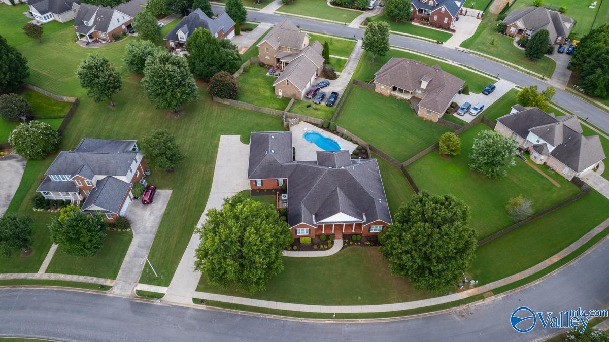 Lake Carmel Ct, Huntsville, AL 35811