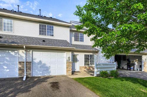 1537 Serenity Ln, Waconia, MN, 55387-8611 | Card Image