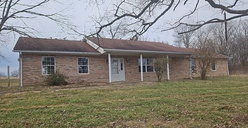 956 Auburn Ln, Goreville, IL, 62939-3611 | Card Image