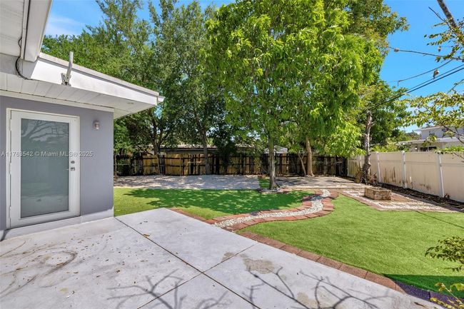 3138 Sw 14 Th St, House other with 3 bedrooms, 2 bathrooms and null parking in Fort Lauderdale FL | Image 31