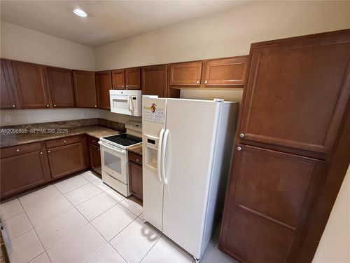 house-9572 Sw 169th Pl, Miami, FL, 33196-4765 | Card Image