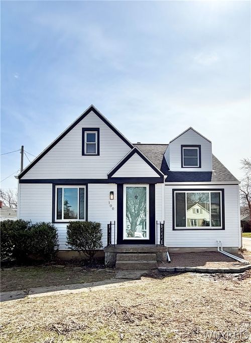 100 Calvin Ct S, Tonawanda, NY, 14150-8804 | Card Image