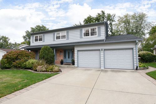 803 Burr Oak Dr, Arlington Heights, IL, 60004-1932 | Card Image