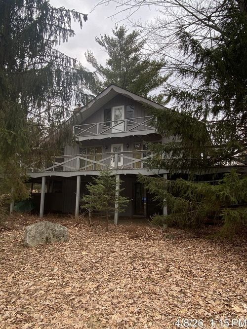 8189 Artesia Beach Rd, Saint Helen, MI, 48656-9228 | Card Image