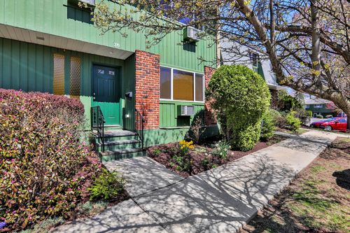 270 Coachlight Sq, Montrose, NY, 10548-1257 | Card Image