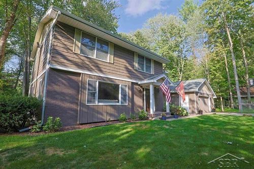 2000 Norwood Dr, Midland, MI, 48640-6756 | Card Image