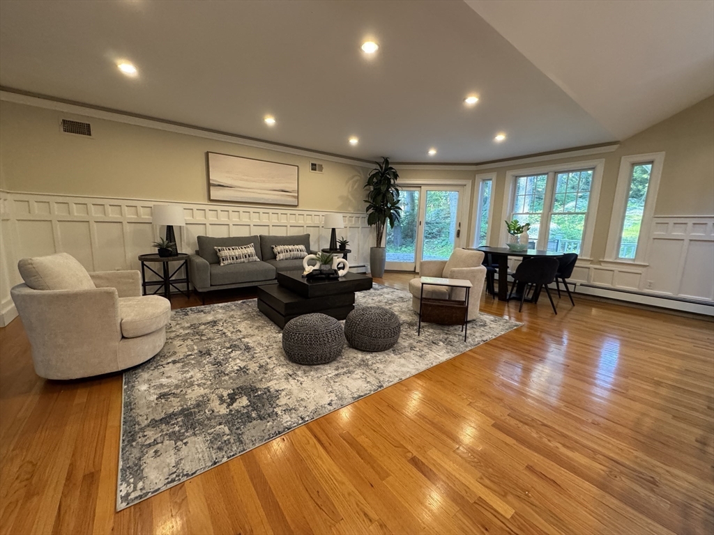 Residential Lease in Newton