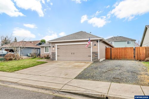 41 Sandalwood Loop, Creswell, OR, 97426-7906 | Card Image