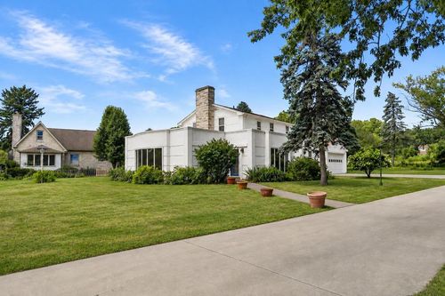 1214 Riverside Dr, Fort Atkinson, WI, 53538-1501 | Card Image