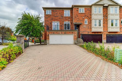 upper-189 Leitchcroft Crescent, Markham, ON, L3T7T5 | Card Image