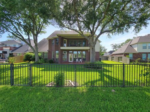 3011 Taylorcrest Dr, Pearland, TX, 77584-9166 | Card Image