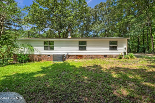 2092 John Henry Store Rd, House other with 3 bedrooms, 2 bathrooms and null parking in Currie NC | Image 28