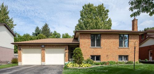 40 Makins St, Stratford, ON, N4Z1E6 | Card Image