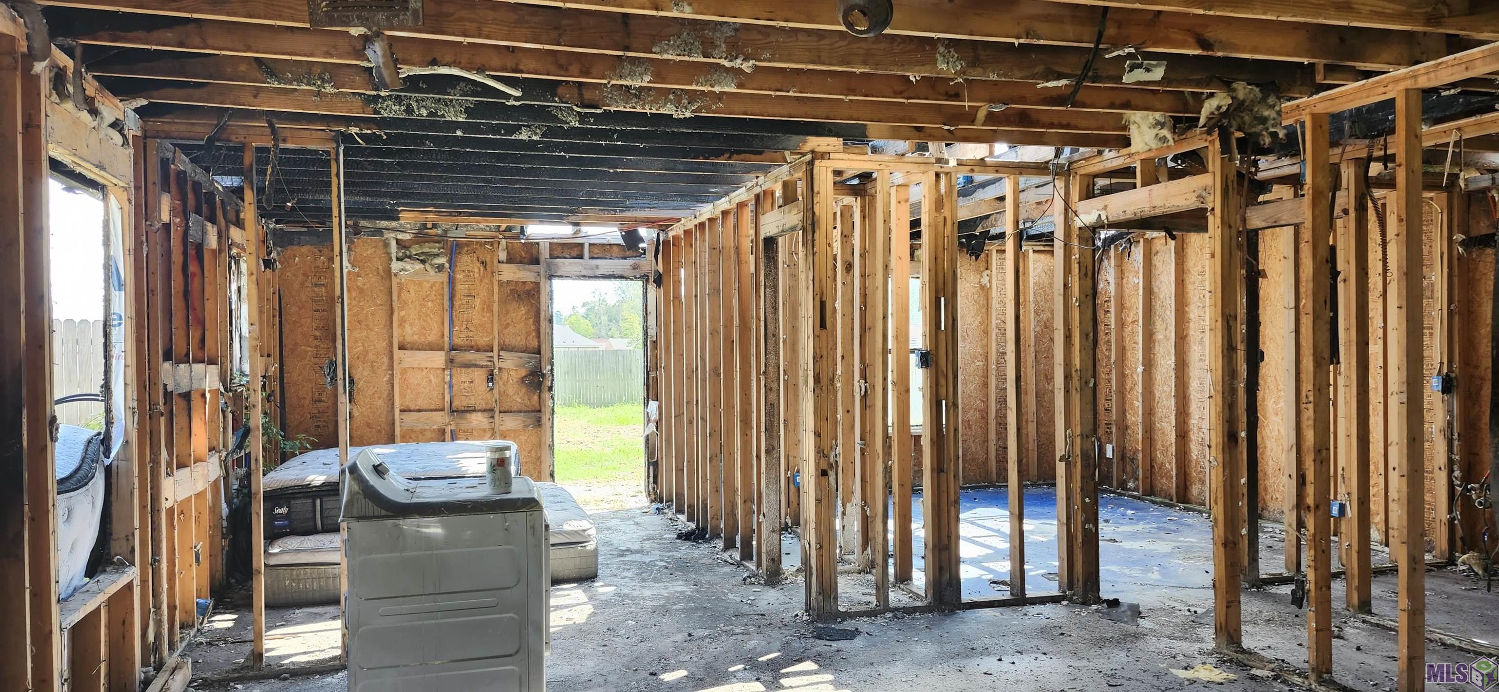 23836 Southpoint Dr, For Sale in Denham Springs Zoocasa