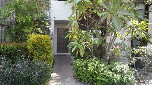 9862 Nob Hill Ct, Sunrise, FL, 33351-4620 | Card Image