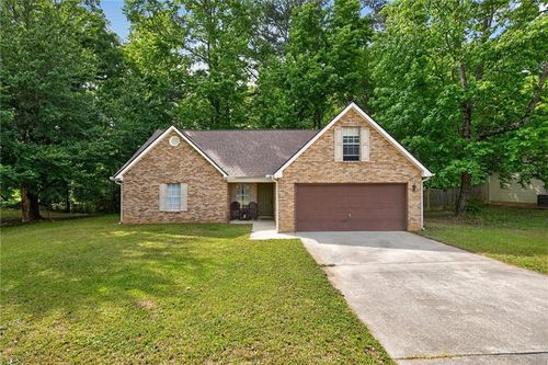 311 Magnolia Ln, Monroe, GA, 30655-7327 | Card Image