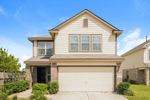 8005 Wayside Village Way, Houston, TX, 77016-2246 | Card Image