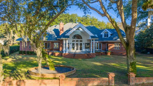 235 Country Club Ln, Charleston, SC, 29412-2208 | Card Image