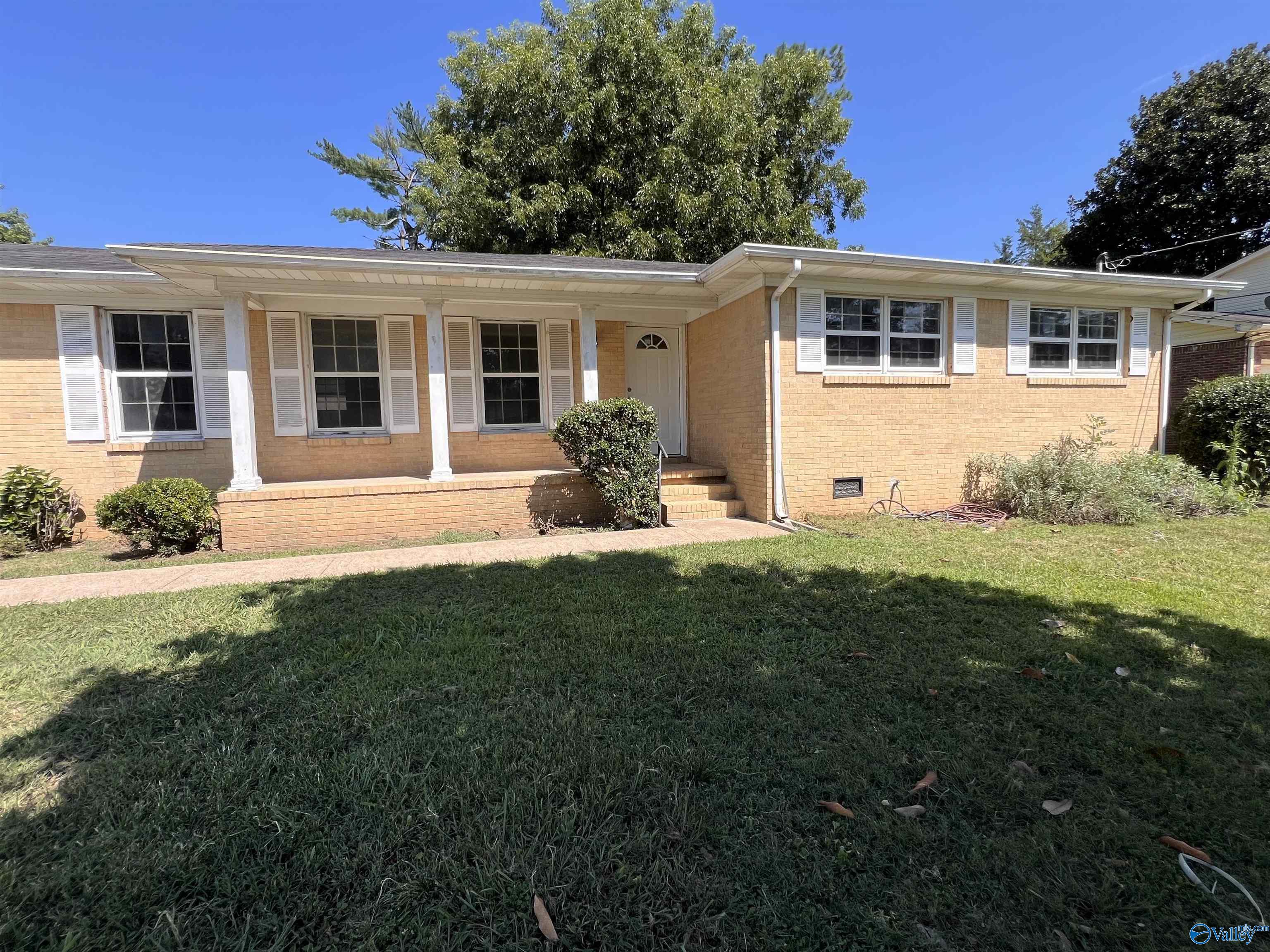 Lyngail Dr, Huntsville, AL 35810