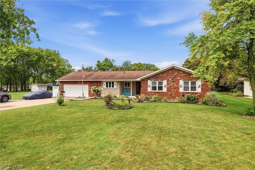 3664 N Delwood Dr, Port Clinton, OH, 43452-9722 | Card Image