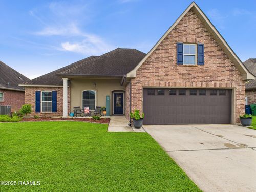 315 Arrowwood Rd, Youngsville, LA, 70592-6175 | Card Image