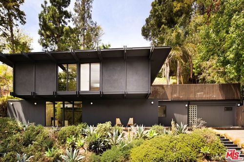 5649 Valley Oak Dr, LOS ANGELES, CA, 90068-2556 | Card Image