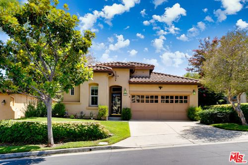 24292 Nobe St, Corona, CA, 92883-9327 | Card Image