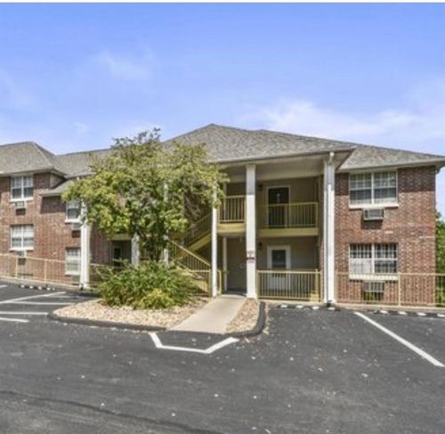 apt-d3-200 Golfview Dr, Branson, MO, 65616-4160 | Card Image