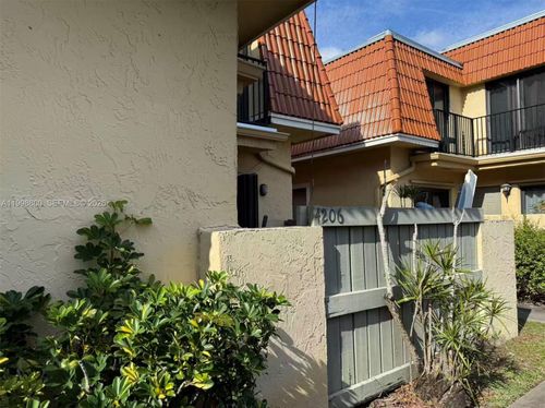 6-4206 Nw 114th Ter, Coral Springs, FL, 33065-7262 | Card Image