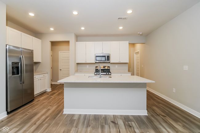 9237 Larson Dr, House other with 5 bedrooms, 3 bathrooms and null parking in Pendleton IN | Image 9