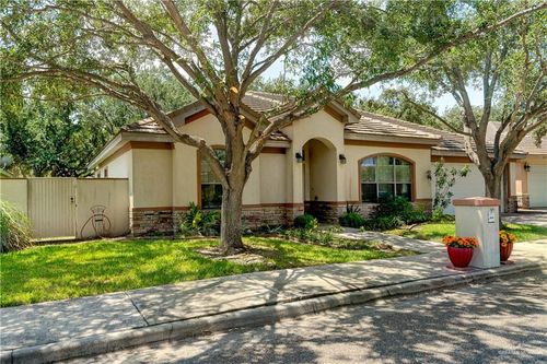 3836 S D St, McAllen, TX, 78503-1546 | Card Image