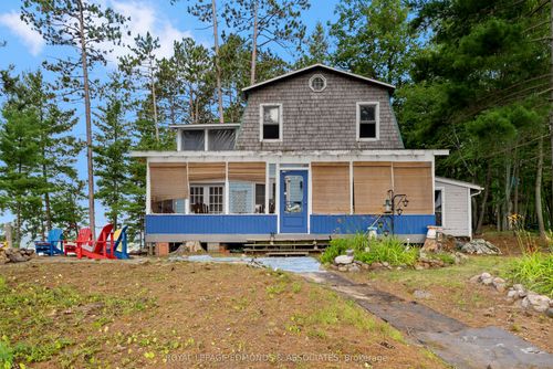0 Wabewaba Island N/A, Petawawa, ON, K8H1Z1 | Card Image