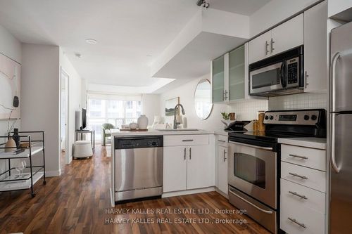 301-1005 King St W, Toronto, ON, M6K3M8 | Card Image
