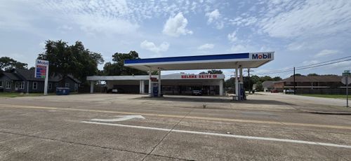 2208 Helena Ave, Nederland, TX, 77627 | Card Image
