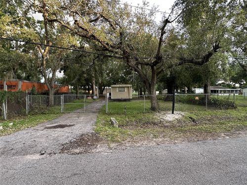 6125 Cliff Ave, GIBSONTON, FL, 33534-4703 | Card Image