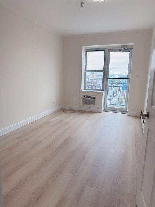 apt-4b-31 Linden Pl, Flushing, NY, 11354-2024 | Card Image
