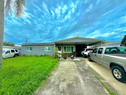 8009 Cornwall Ln, Tampa, FL, 33615-4603 | Card Image