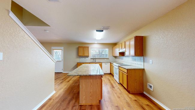 117 Foxglove Pass, House other with 3 bedrooms, 3 bathrooms and null parking in Cibolo TX | Image 15