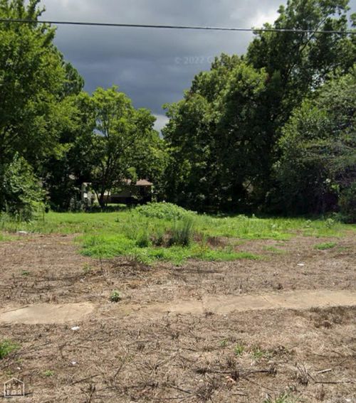 219-217-219 Steele Ave, Jonesboro, AR, 72401-4140 | Card Image