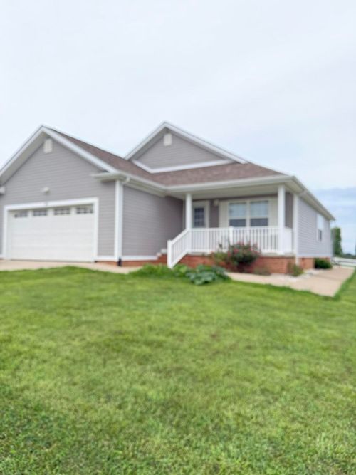 35 Lynnbrook Ct, Science Hill, KY, 42553-7252 | Card Image
