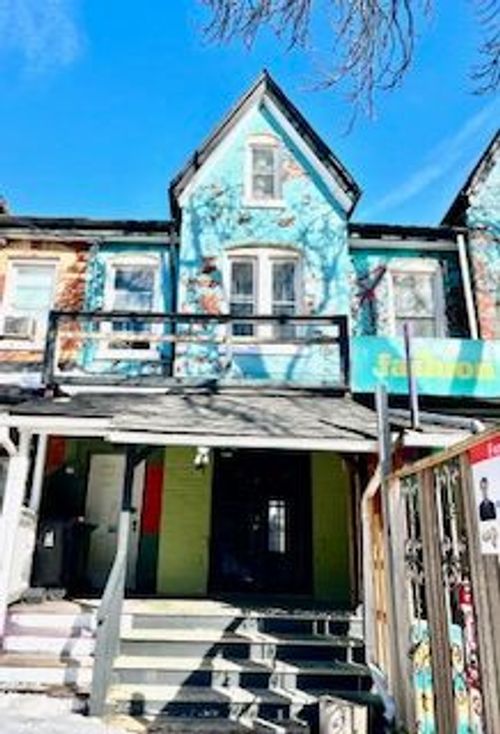 29 Kensington Ave, Toronto, ON, M5T2J8 | Card Image