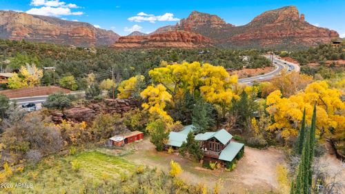 180 Copper Cliffs Ln, Sedona, AZ, 86336-6216 | Card Image