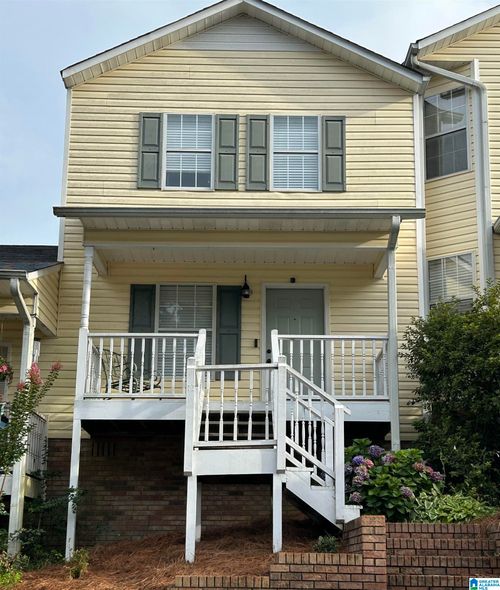 220 2nd Street, WARRIOR, AL, 35180 | Card Image