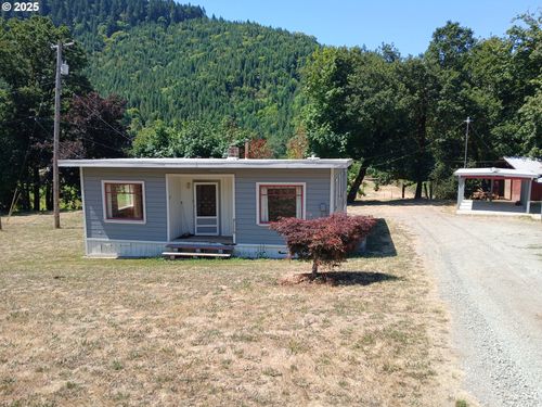 4623 S Myrtle Rd, Myrtle Creek, OR, 97457-7361 | Card Image