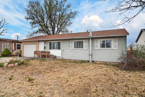 1236 W Leisher Rd, Cheyenne, WY, 82007-2235 | Card Image