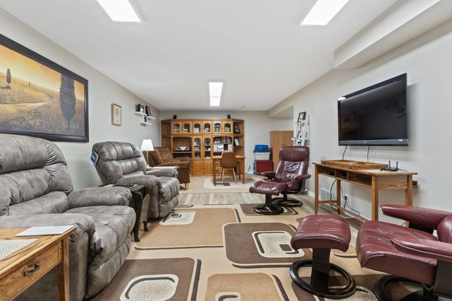6117 Enevold Dr, House other with 4 bedrooms, 3 bathrooms and 4 parking in Camrose AB | Image 22