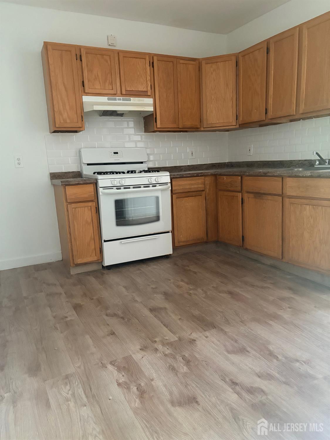Residential Lease in Perth Amboy 5