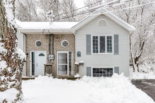 44 Haddad Dr, Lower Sackville, NS, B4C4A5 | Card Image