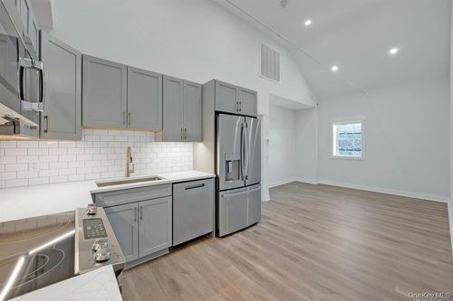 3b-1133 Pleasantville Rd, Briarcliff Manor, NY, 10510-1635 | Card Image