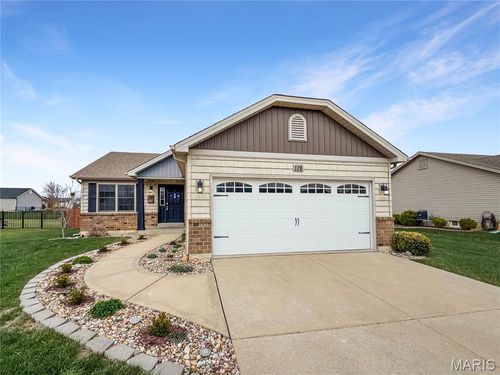 119 Albany Manor Dr, Foristell, MO, 63348-1006 | Card Image